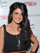 Shenae Grimes : shenae-grimes-1419618274.jpg