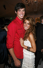 Shenae Grimes : shenaegrimes_1275416080.jpg