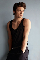 Shiloh Fernandez : shiloh-fernandez-1318271674.jpg