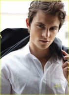 Shiloh Fernandez : shiloh-fernandez-1318271685.jpg