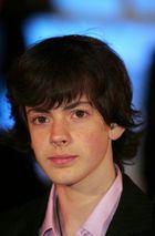 Skandar Keynes : TI4U_u1136664273.jpg