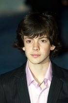 Skandar Keynes : TI4U_u1136664311.jpg