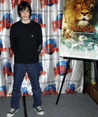 Skandar Keynes : TI4U_u1137206691.jpg