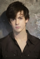 Skandar Keynes : skandar_keynes_1212499874.jpg