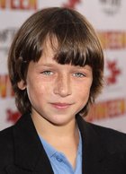 Skyler Gisondo : skyler-gisondo-1402164453.jpg