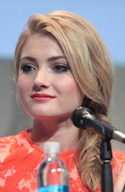 Skyler Samuels : skyler-samuels-1469047214.jpg