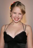 Sofia Vassilieva : sofiavassilieva_1250281658.jpg