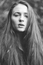 Sophie Turner : sophie-turner-1387738891.jpg