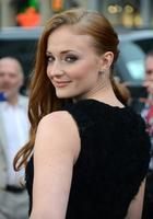 Sophie Turner : sophie-turner-1387739191.jpg