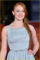 Sophie Turner : sophie-turner-1387739254.jpg