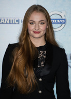 Sophie Turner : sophie-turner-1396008538.jpg