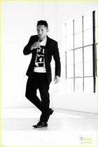 Tahj Mowry : tahj-mowry-1386606816.jpg