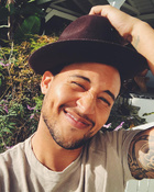 Tahj Mowry : tahj-mowry-1565715288.jpg