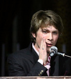 Taylor Hanson : taylor_hanson_1267149166.jpg