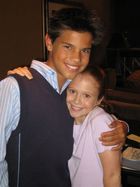 Taylor Lautner : TI4U_u1137960453.jpg