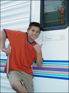 Taylor Lautner : TI4U_u1140974756.jpg