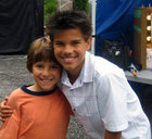 Taylor Lautner : TI4U_u1200424897.jpg