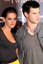 Taylor Lautner : TI4U_u1295657055.jpg