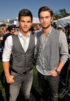 Taylor Lautner : taylor-lautner-1314234151.jpg