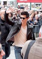 Taylor Lautner : taylor-lautner-1314671947.jpg