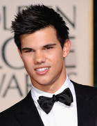 Taylor Lautner : taylor-lautner-1314906222.jpg