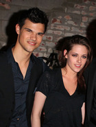 Taylor Lautner : taylor-lautner-1315420565.jpg