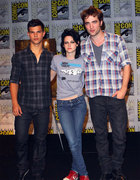 Taylor Lautner : taylor-lautner-1315733307.jpg