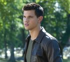 Taylor Lautner : taylor-lautner-1316350288.jpg