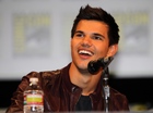 Taylor Lautner : taylor-lautner-1321555014.jpg