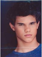 Taylor Lautner : taylor-lautner-1323596848.jpg