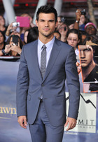 Taylor Lautner : taylor-lautner-1362538591.jpg