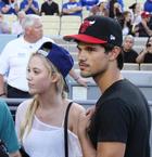 Taylor Lautner : taylor-lautner-1369604095.jpg