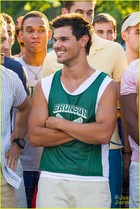 Taylor Lautner : taylor-lautner-1373470113.jpg