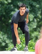 Taylor Lautner : taylor-lautner-1399212977.jpg