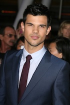 Taylor Lautner : taylor-lautner-1468103065.jpg