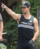 Taylor Lautner : taylor-lautner-1502959967.jpg