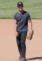 Taylor Lautner : taylor-lautner-1517599316.jpg