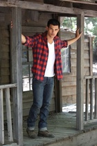 Taylor Lautner : taylor-lautner-1619627702.jpg