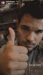 Taylor Lautner : taylor-lautner-1621451907.jpg