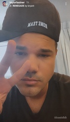 Taylor Lautner : taylor-lautner-1621786658.jpg