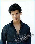 Taylor Lautner : taylor_lautner_1247334821.jpg