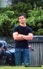 Taylor Lautner : taylor_lautner_1280096927.jpg