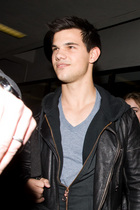 Taylor Lautner : taylor_lautner_1298276990.jpg