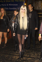 Taylor Momsen : taylor-momsen-1333648300.jpg