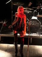 Taylor Momsen : taylor-momsen-1333649003.jpg