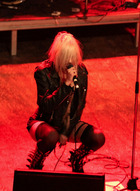 Taylor Momsen : taylor-momsen-1333649022.jpg