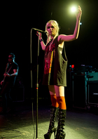 Taylor Momsen : taylor-momsen-1334686445.jpg