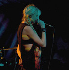 Taylor Momsen : taylor-momsen-1339813840.jpg