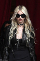 Taylor Momsen : taylor-momsen-1380905509.jpg