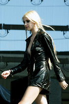 Taylor Momsen : taylor-momsen-1400684423.jpg